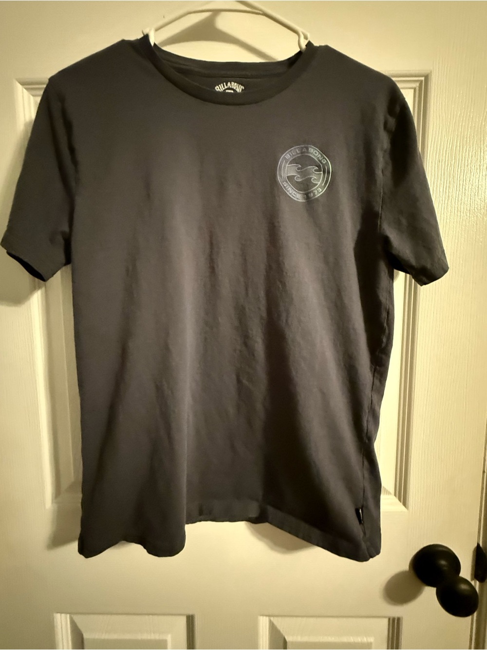 Billabong Short Sleeve Tee in Charcoal with Subtle Chest Logo